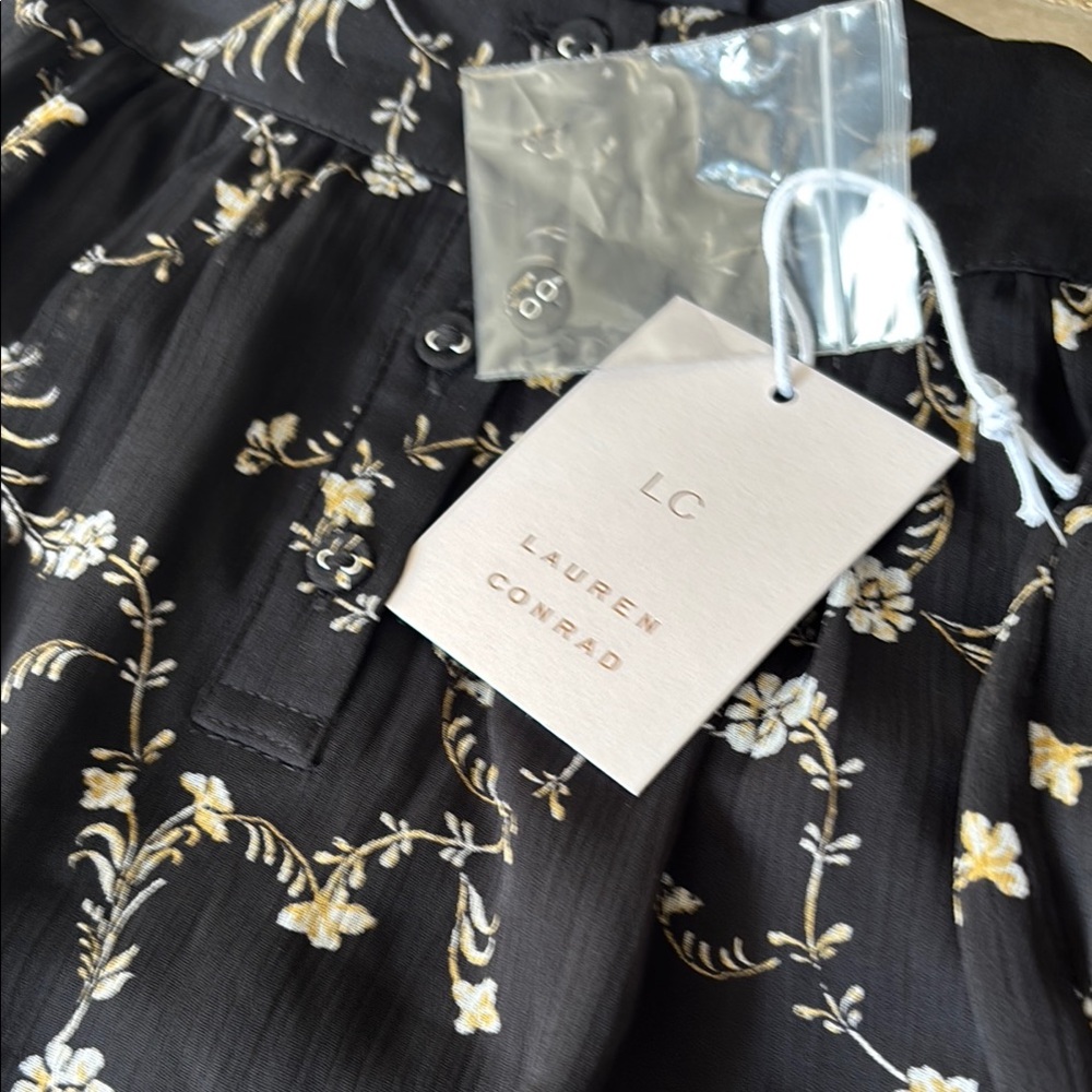 LC Lauren Conrad Black and White Relaxed Long Sleeve Blouse - Picture 9 of 10
